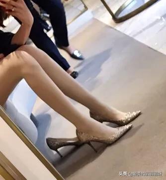 徐若瑄结婚:老公快破产徐若瑄想复出捞钱，为何网友齐呼没门儿？