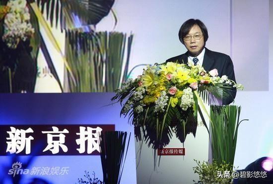 新浪微博被约谈:《新京报》微博号被国家网信办处罚，原因是什么