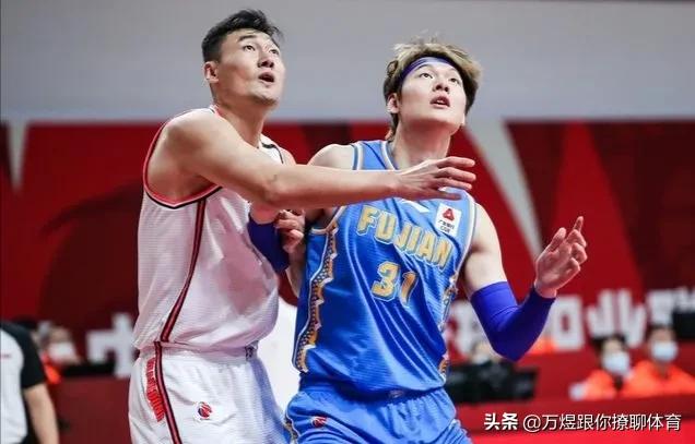 杜润旺回到小前后连爆两场，这是不是最适合他的位置？