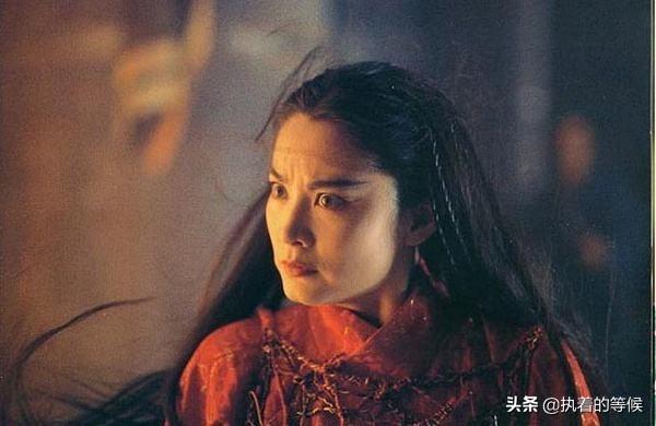 白发魔女造型谁最美?-育儿网