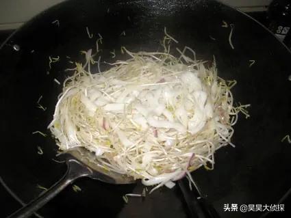 广东河源炒米粉的做法是什么，一个人在家想吃炒粉，怎么做才好吃