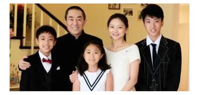 陈婷和张艺谋结婚照:8年过去了，被张艺谋开除出剧组，爆料张艺谋超生的女星今何在？