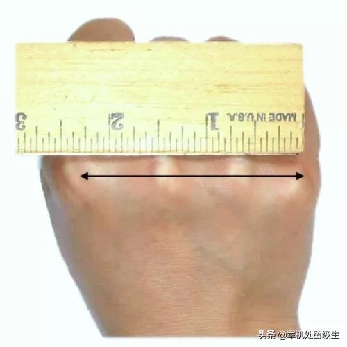 怎样选择玉手镯尺寸,想买玉石手镯，该怎样挑选？