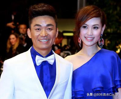 王宝强老婆:在节目中，王宝强打电话，马蓉气喘吁吁的说：我在忙呢！啥情况？
