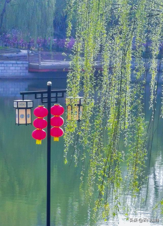 <a href=https://maguai.com/list/256-0-0.html target=_blank class=infotextkey>朋友圈</a>图片配图风景:能不能把你手机里最美的风景发给大家欣赏一下？(手机壁纸风景图片大全)
