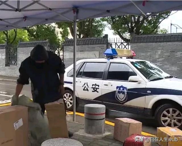 南京彭宇事件:如果你爸妈摔倒了无人扶，你会有什么想法