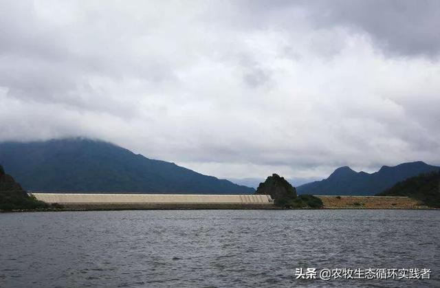 地下水养日本对虾:地下温泉水可以养白对虾吗 南美白对虾糠虾转仔虾水质为什么容易变？