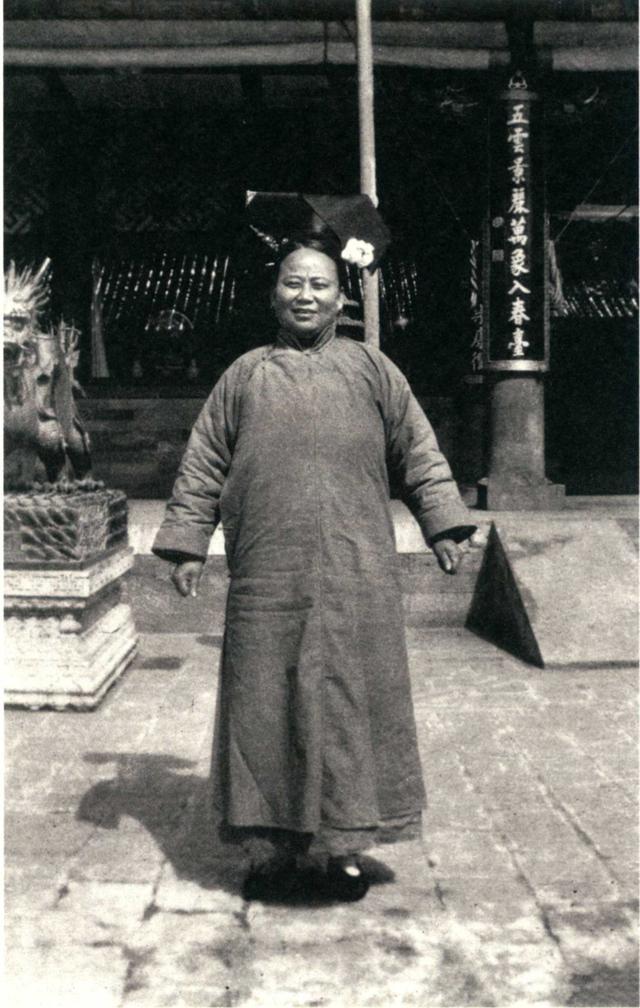 太监李莲英:李莲英是不是真正的太监？