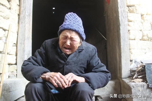 沈阳中老年单身微信群:老了以后你愿意儿孙满堂还是愿意跟老伴儿携手白头？