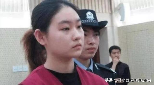 冯巩的老婆照片:冯巩被保姆索要50万天价分手费，让他身败名裂，如今怎么样？