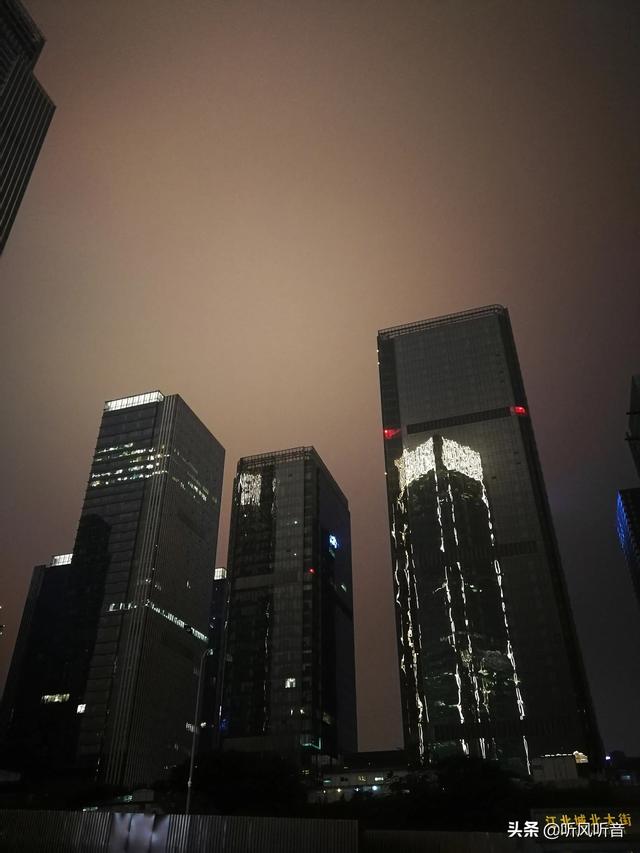 渝昆高铁要开工了！重庆设4个站,未来从沙坪坝出发到昆明只需2小时, 你怎么看？