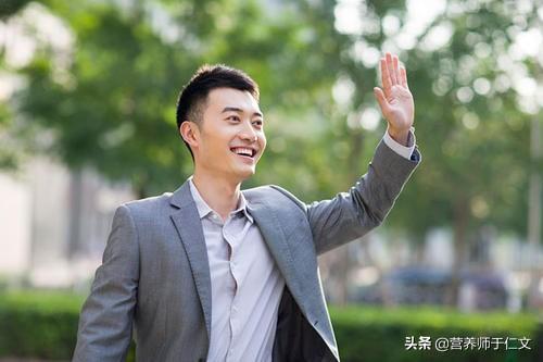 人会携带犬冠状病毒么:新型冠状病毒患者家的宠物也是病源传染载体吗？