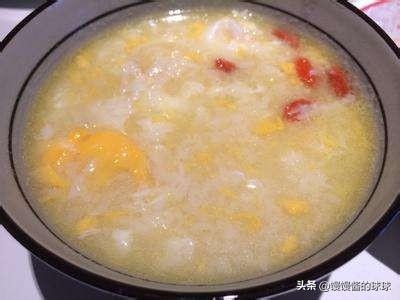 月子餐食谱:坐月子都吃什么饭菜好？一天吃几顿好？