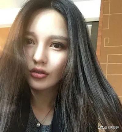 周扬青曝整容原因:你会如何评价周扬青的长相？