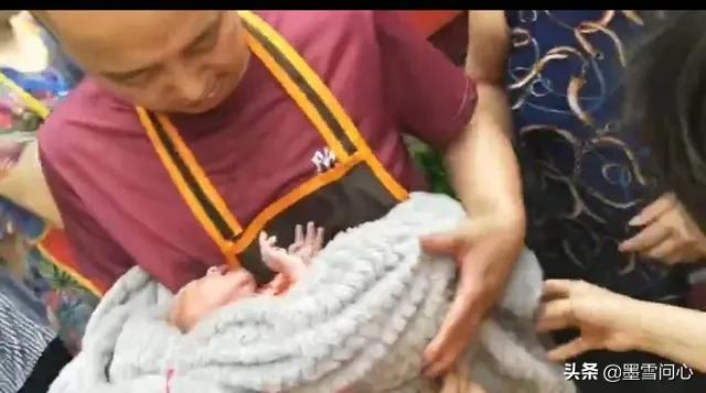 出生女婴抛下山崖:男子因重男轻女将女儿抛下山崖,是遗弃罪还是故意杀人罪？