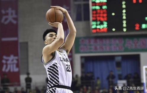 打球只是爱好，“二哥”李晓旭家里究竟多有钱？插图1