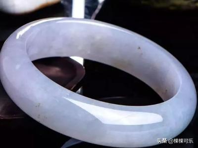 翡翠网上免费鉴定,网络上怎么鉴定翡翠是不是A货？