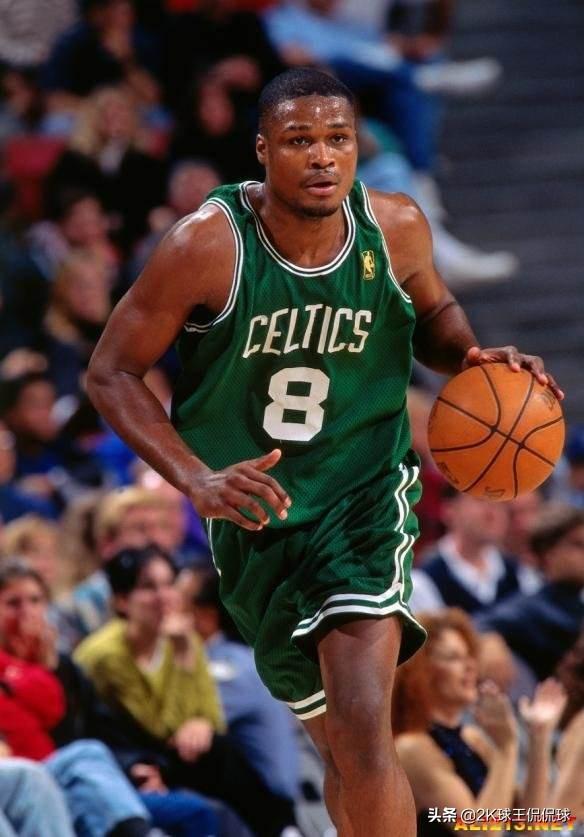 当年的胖头陀安东尼沃克是不是会很适合如今火箭的体系