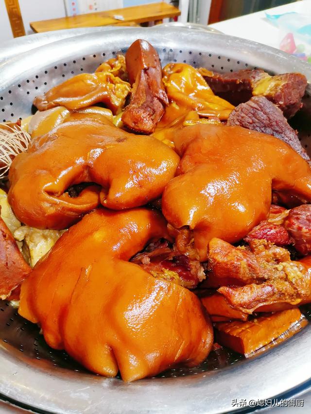 一斤猪头肉能卤多少斤熟肉？
