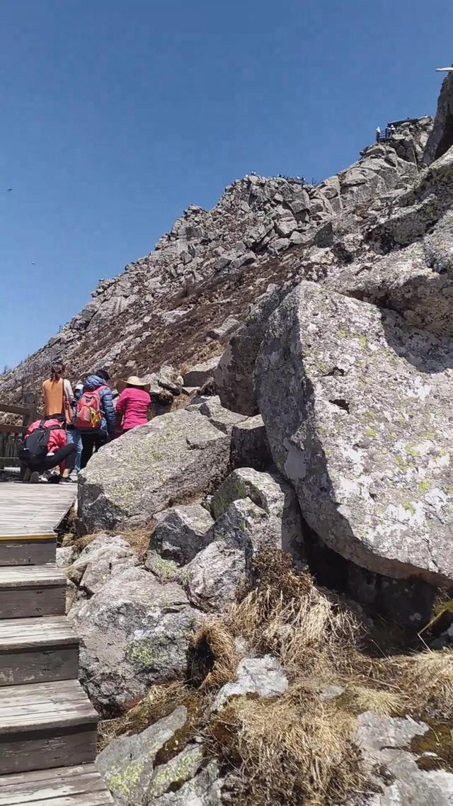 秦岭神秘传说，我想登秦岭主峰太白山，有何攻略