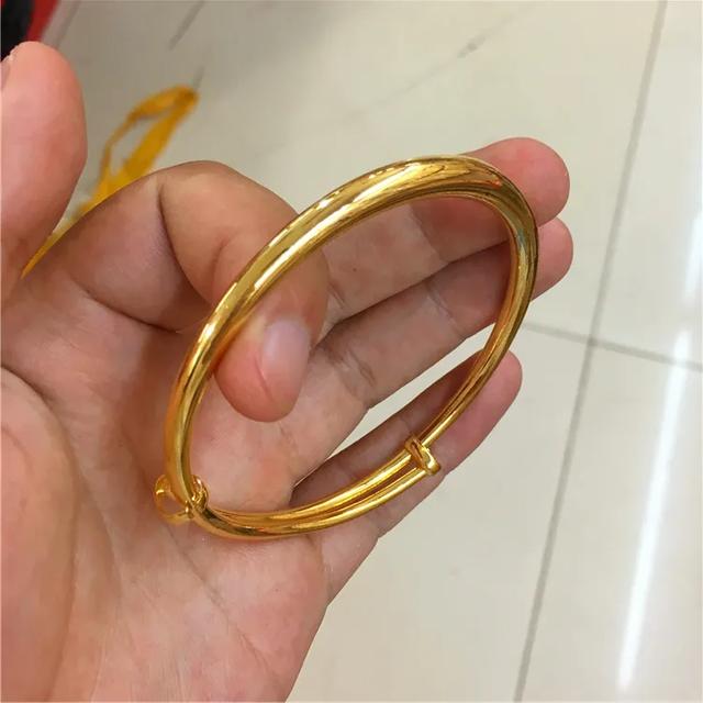 够狗免费下载:请问手机单机游戏都在哪里下载，最好是可以下载大型游戏？
