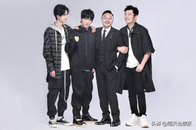 李颖芝天天向上:湖南卫视《快乐大本营》和《天天向上》，你更喜欢哪一个