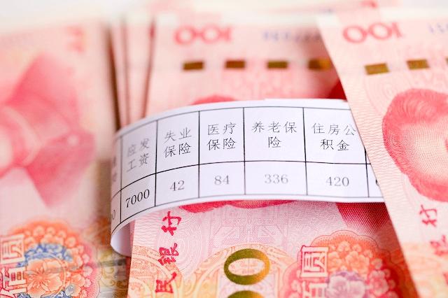 富士康质检员张全蛋:春节档周星驰新片《新喜剧之王》票房暴跌，是否与选角有关？