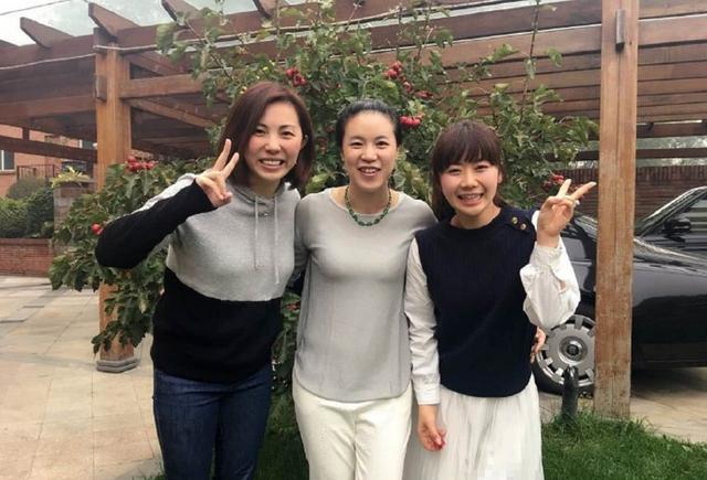 张怡宁退役:刘诗雯退役后能否执教中国女乒？张怡宁和王楠退役怎么不当教练？