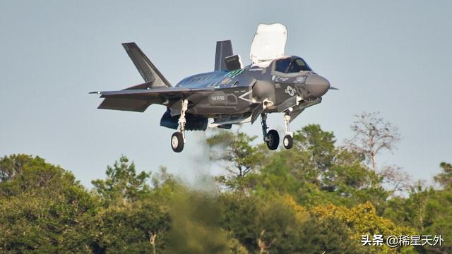 跨境电商发展现状与趋势的PPT（华为这次的鸿蒙系统会成功吗）