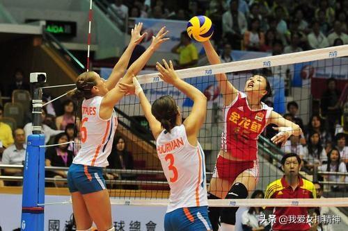 马蕴雯:如何评价中国女排昔日国手马蕴雯的背飞？