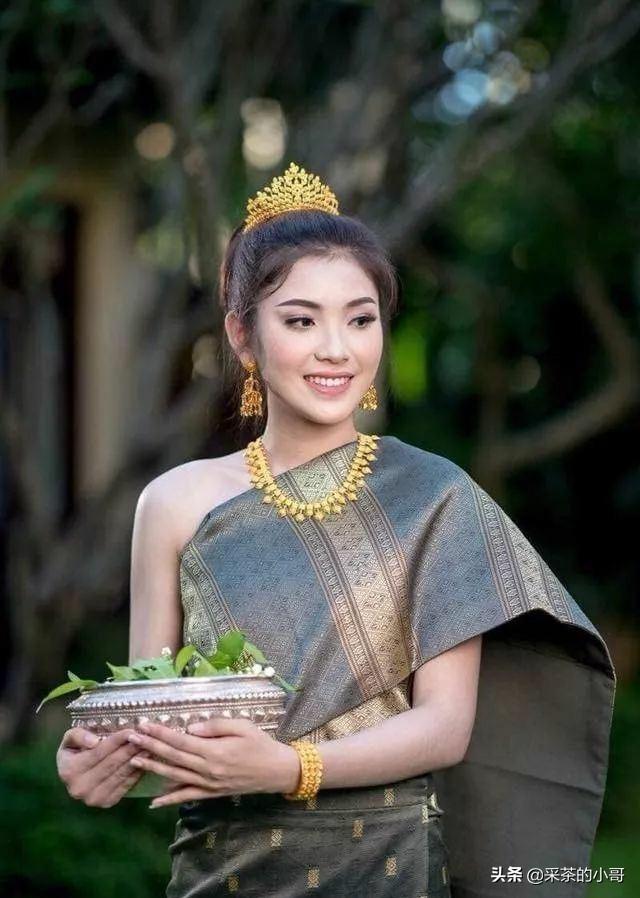 老挝美女多且漂亮,并且不要彩礼,为什么中国男人却不敢娶？