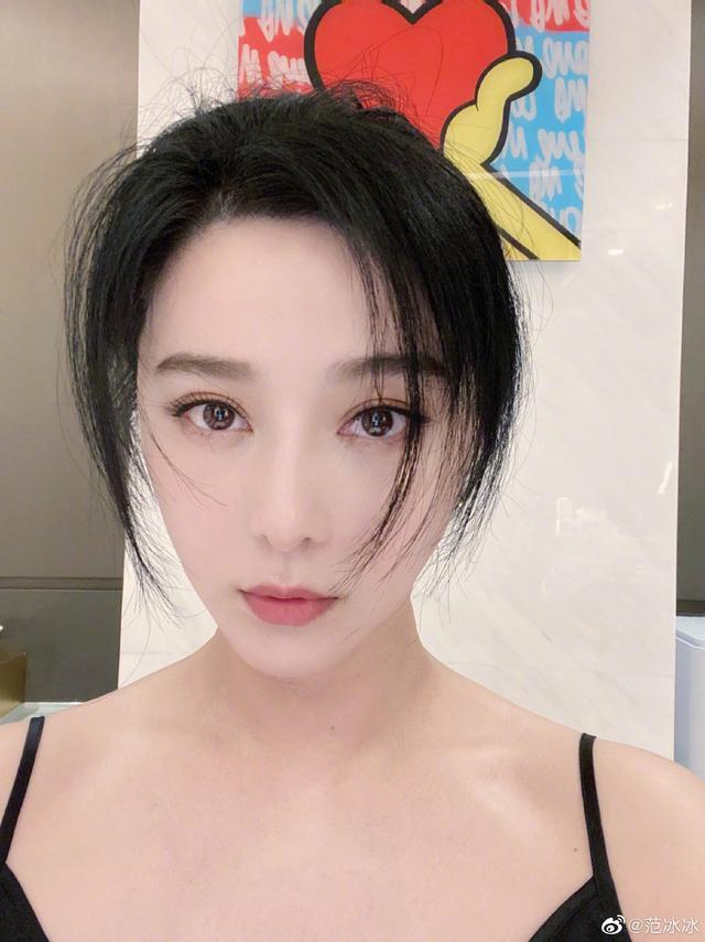 朴敏英承认整容:如何看待逼别人承认自己整容的行为