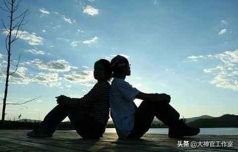 张根硕女友金小姐:30岁的女人不结婚，该何去何从