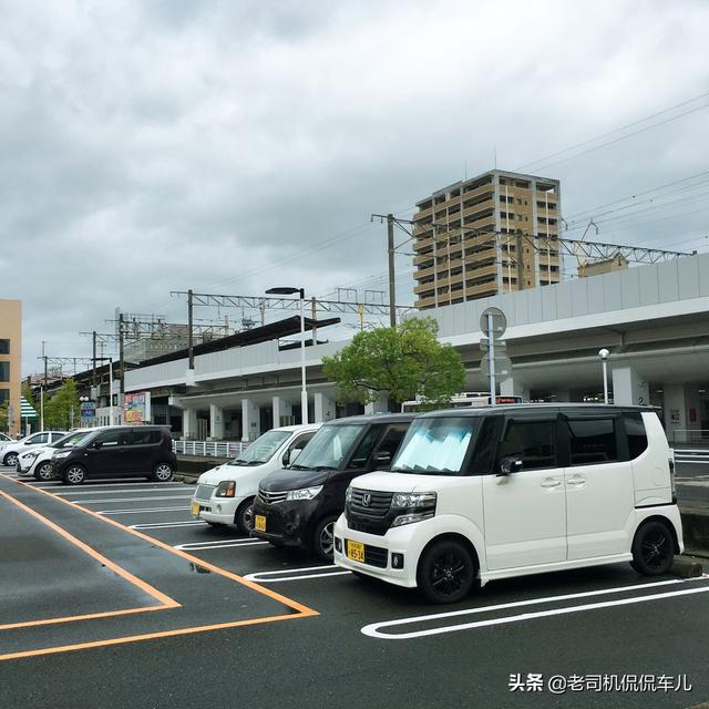 hiriko微型折叠电动汽车，0.6排量的车在日本畅销，为何国内不行？