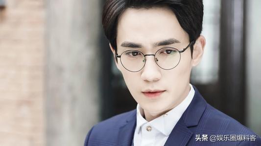 朱一龙八卦:朱一龙跟郭啸还有赵雅思，三人什么情况啊？