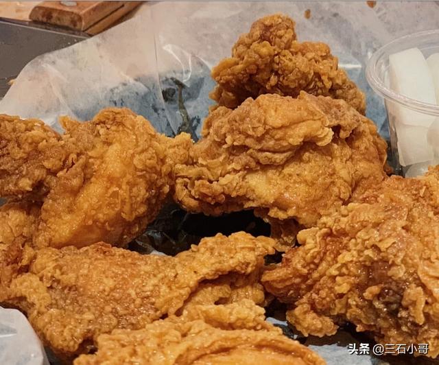 想做韩国炸鸡,求高人指教一下,酱料怎么做？