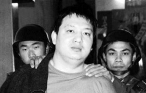 伊莎贝拉古斯曼:历史上有哪些从天才沦落成罪犯的例子？