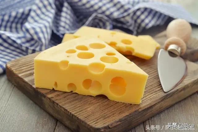 《猫和老鼠》中那种全是洞洞的奶酪叫什么名字，味道如何？插图29