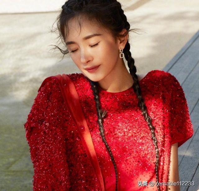 笑着活下去程小诺:杨幂和刘亦菲年龄相仿，你觉得到底她俩谁更美一些？
