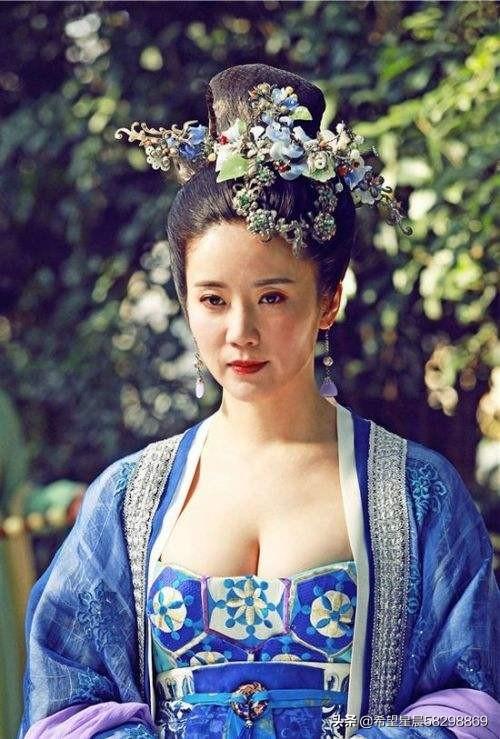 杨贵妃叫什么:杨贵妃明明没有插手任何政事，为何却被后世称为红颜祸水呢