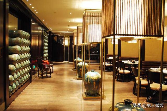大家对近年来上海餐饮服务行业有什么看法？
