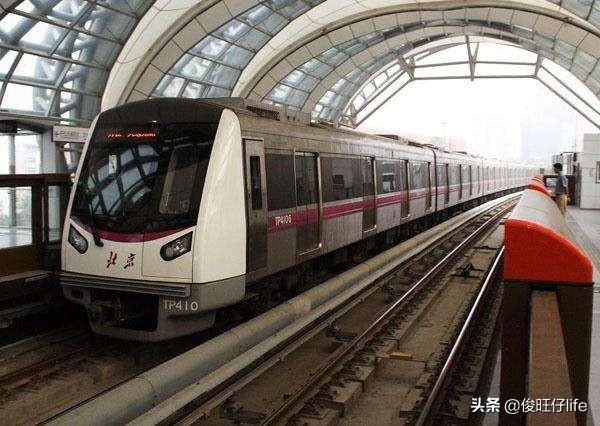 北京地铁拉鬼，北京城市地铁人山人海，这样真的安全吗