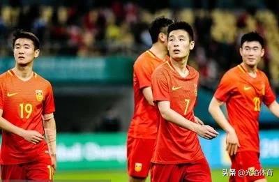 日本有中田英寿，韩国有金铸成，谁是中国足球的代表人物？