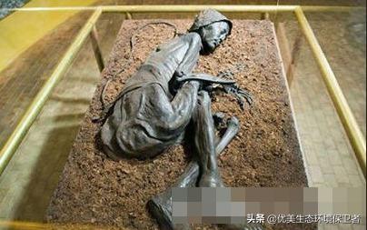 活人木乃伊有多痛苦，中国古代的刑罚“五马分尸”是死后分尸还是活着的时候用马分尸