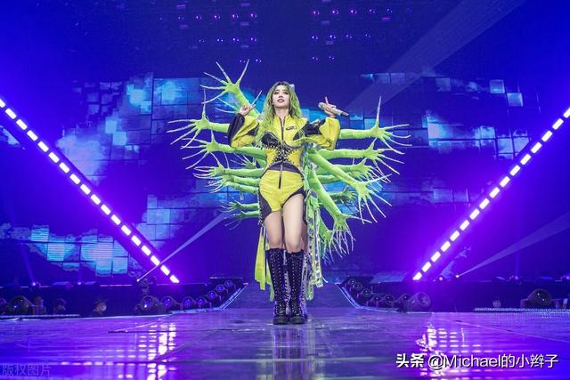 雷迪嘎嘎成名曲:歌坛里让你选3个女歌手，你会选去看谁的演唱会？