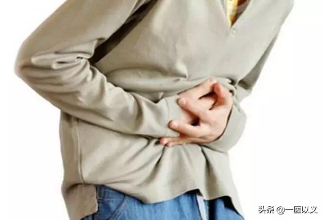 急性腹膜炎腹痛的特点:急性肠胃炎腹痛一阵一阵的是为何 腹部疼痛又呕吐，这是什么情况？