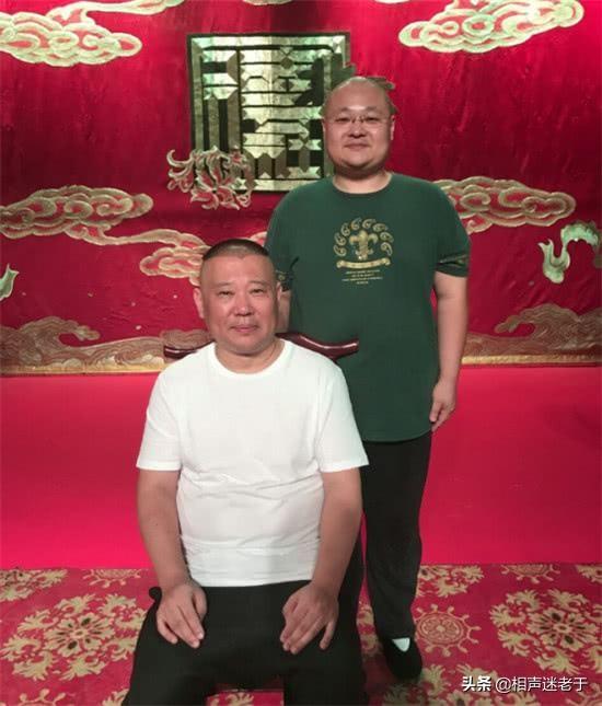 任良韵:郭德纲主持徒弟拜京剧名家吴吟秋的收徒仪式，他为何高度重视此事