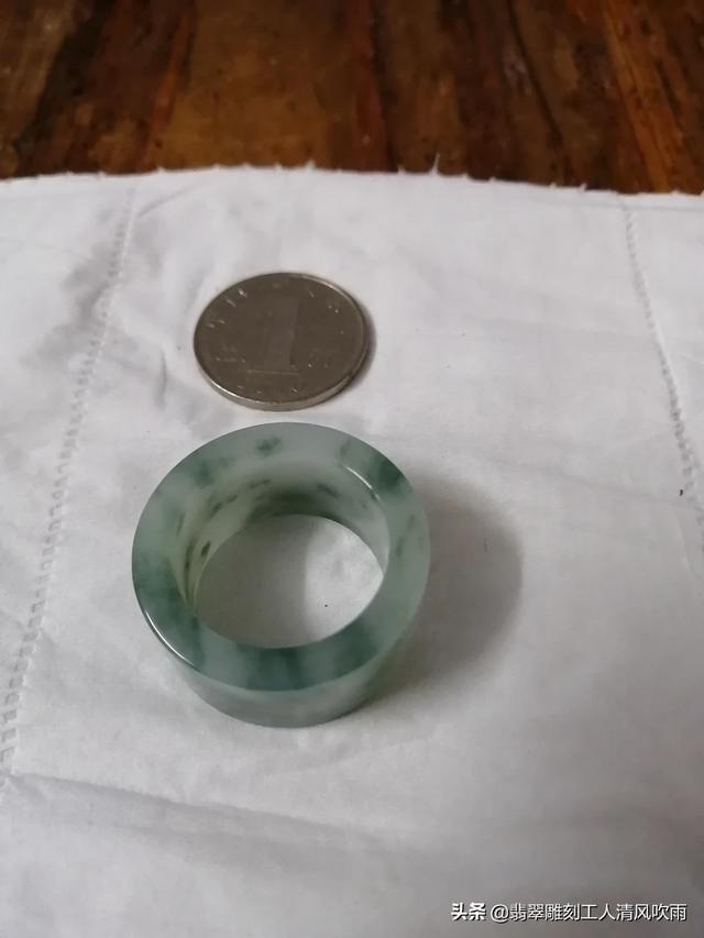 欧泊原石,这块从西藏带回来的石头有收藏价值吗？