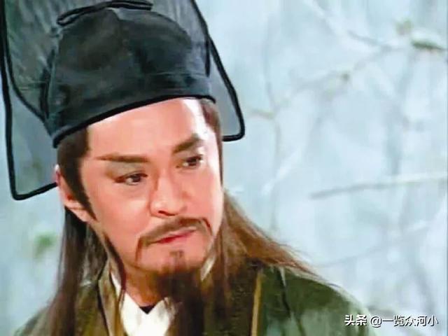 《笑傲江湖》中,为何岳不群根本不在乎令狐冲的独孤九剑,惧怕的却是神教的三尸脑神丹？
