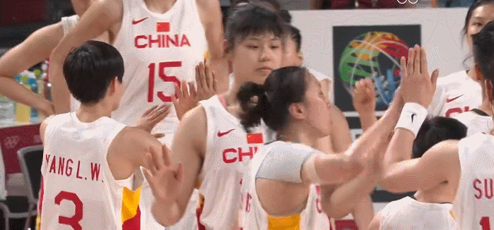 中国女篮为什么进步这么大？